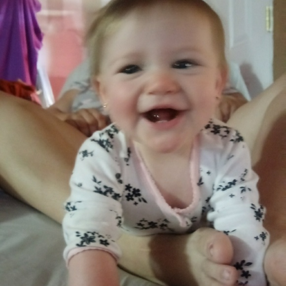 Meet your Posher, Jessica - Picture 1 of 1